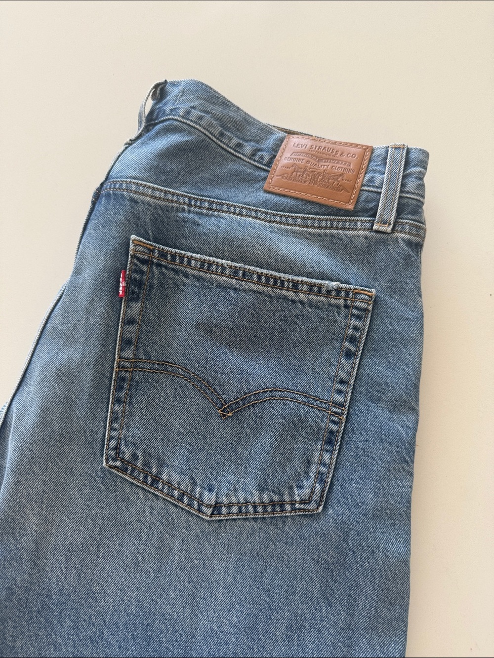 Levi's women’s Light Blue Straight-Leg Jeans with Leather Patch